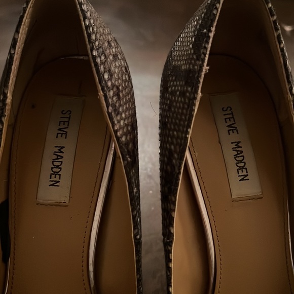 Steve Madden Snakeskin-style high heels - Picture 6 of 7